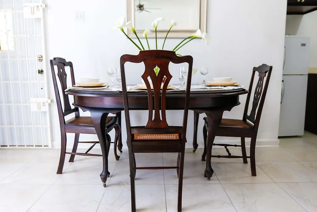 Apartment Cattleya'S Kingsway Suite Kingston